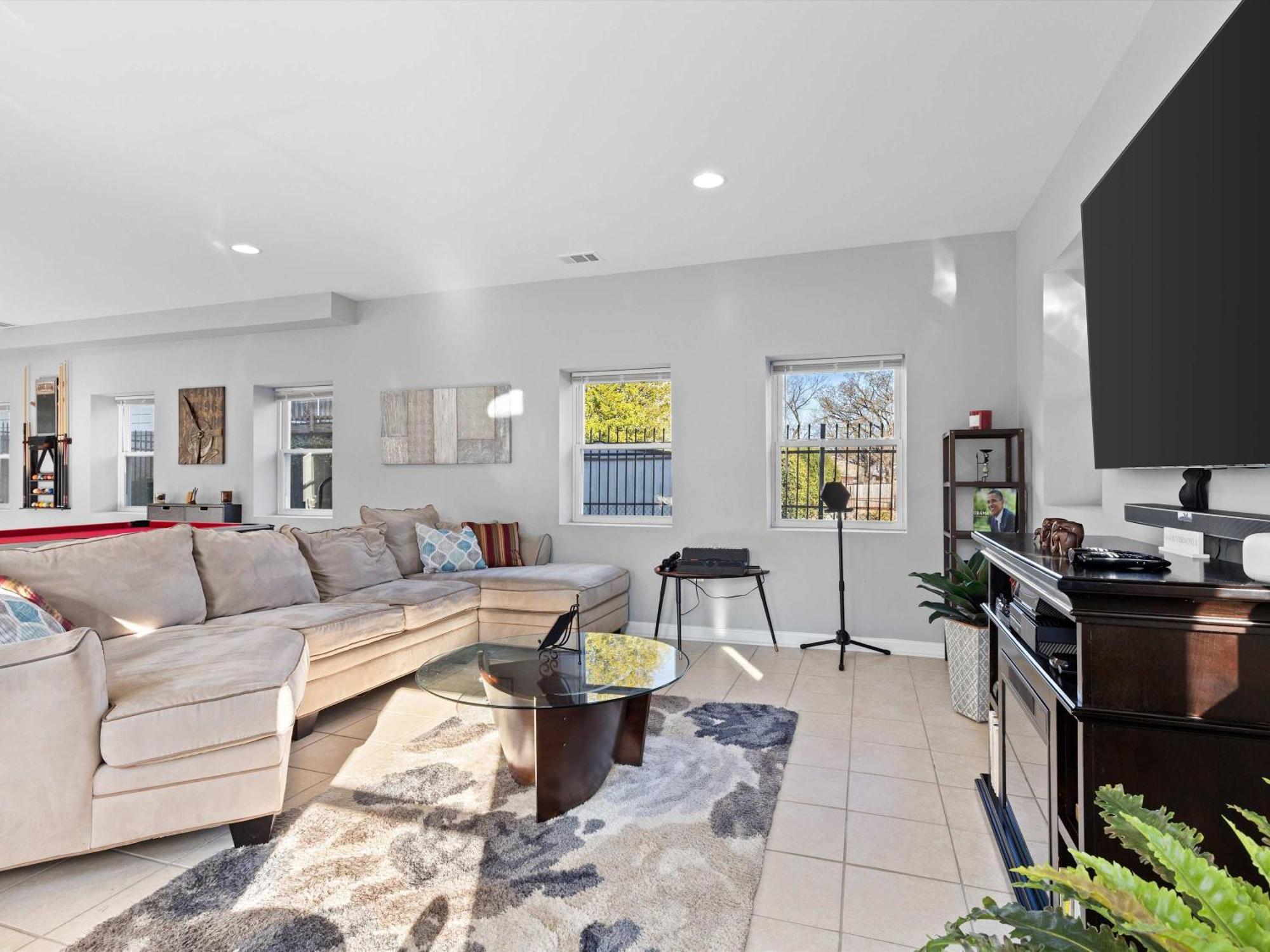 Sunny - Close To Metro And Umd * Washington